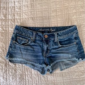 American Eagle shortie shorts